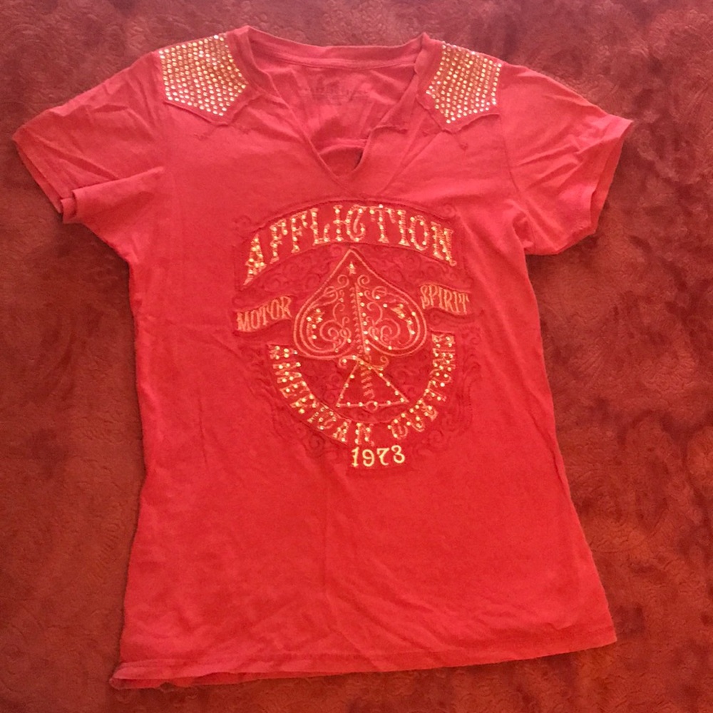 Women’s affliction tee